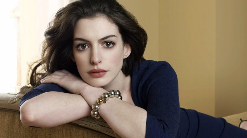 https://www.teknodurak.org/uploads/images/2017/09/anne-hathaway-2-72252654.jpg